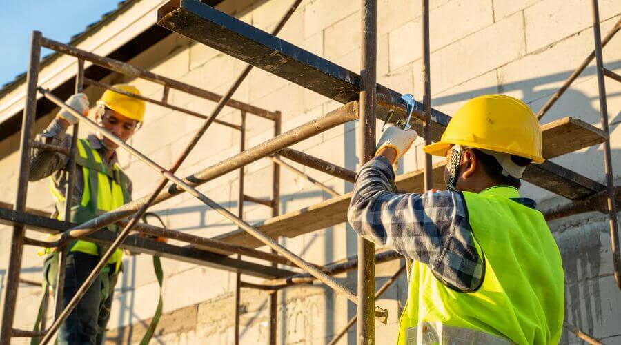 Professional fairlawn roofing services in Spring Valley, CA